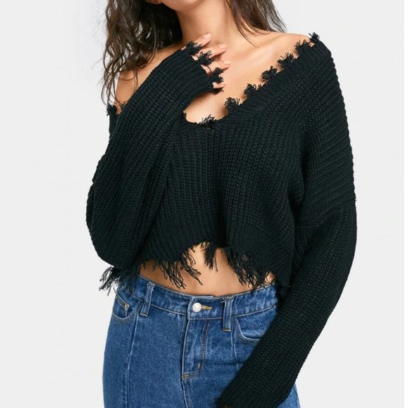 Zaful Sweaters - Zaful Oversized Fray Crop Sweater